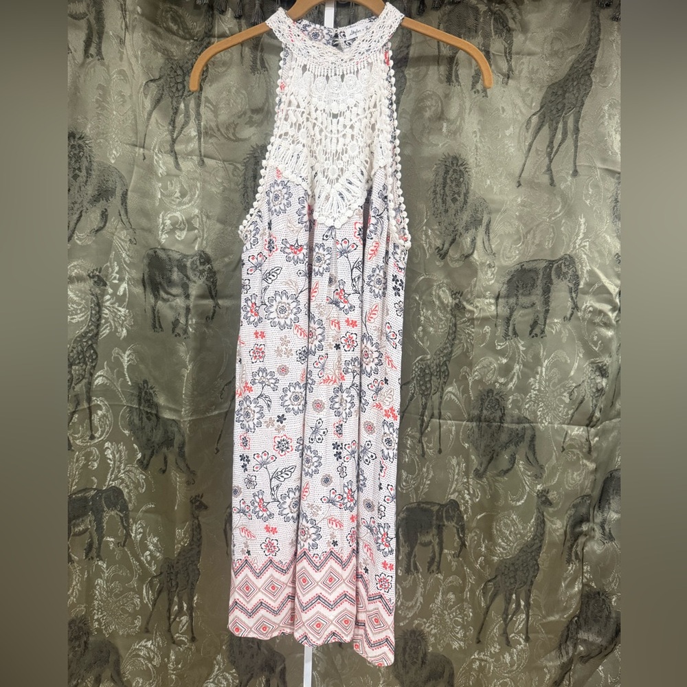 Crochet-Yoke Floral Midi Dress in White and Coral